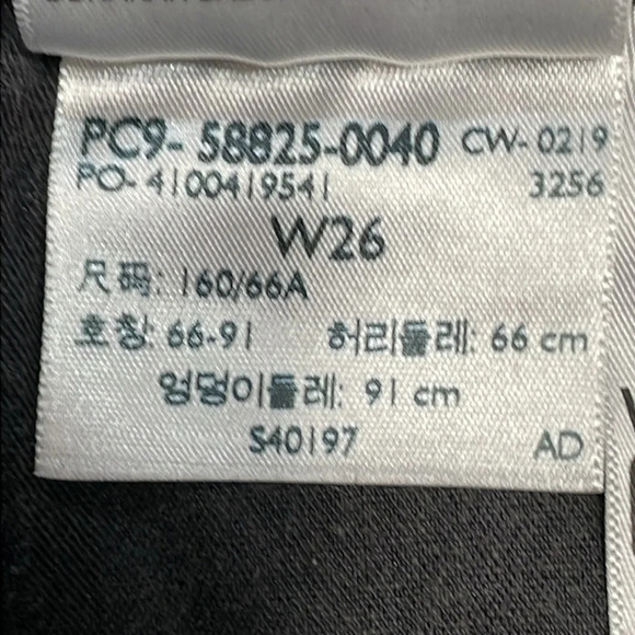 Levi’s 724 High Rise Straight Black Wash Denim Jeans Distressed Knees 26 - Picture 14 of 15